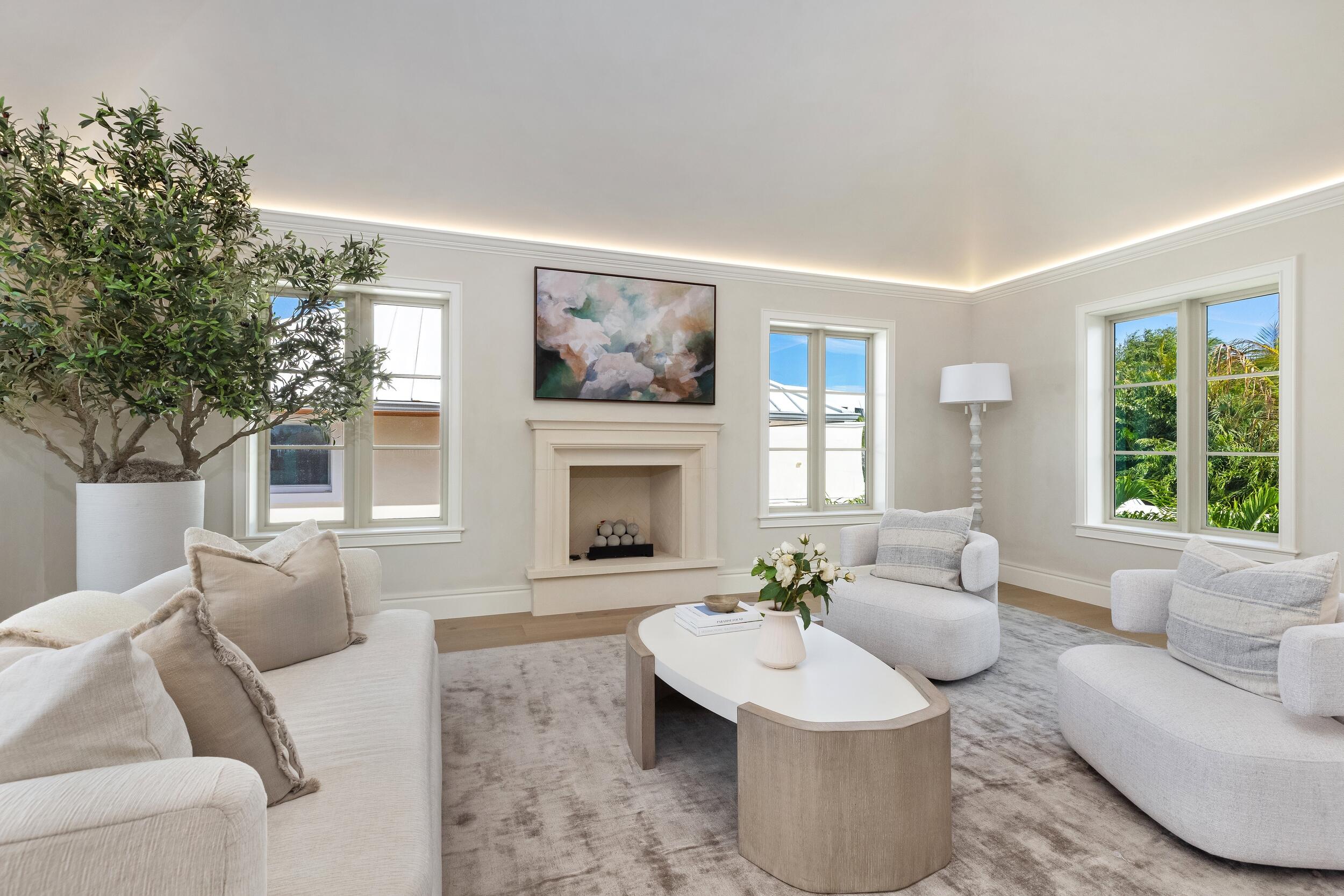 BEACH SHORES - Residential