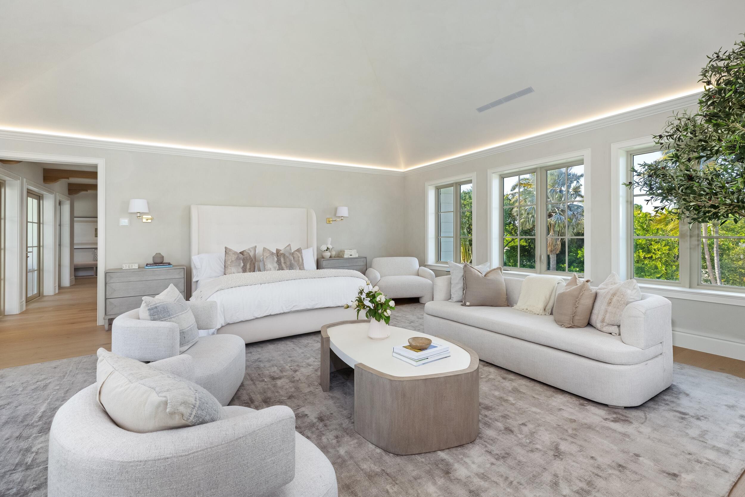 BEACH SHORES - Residential