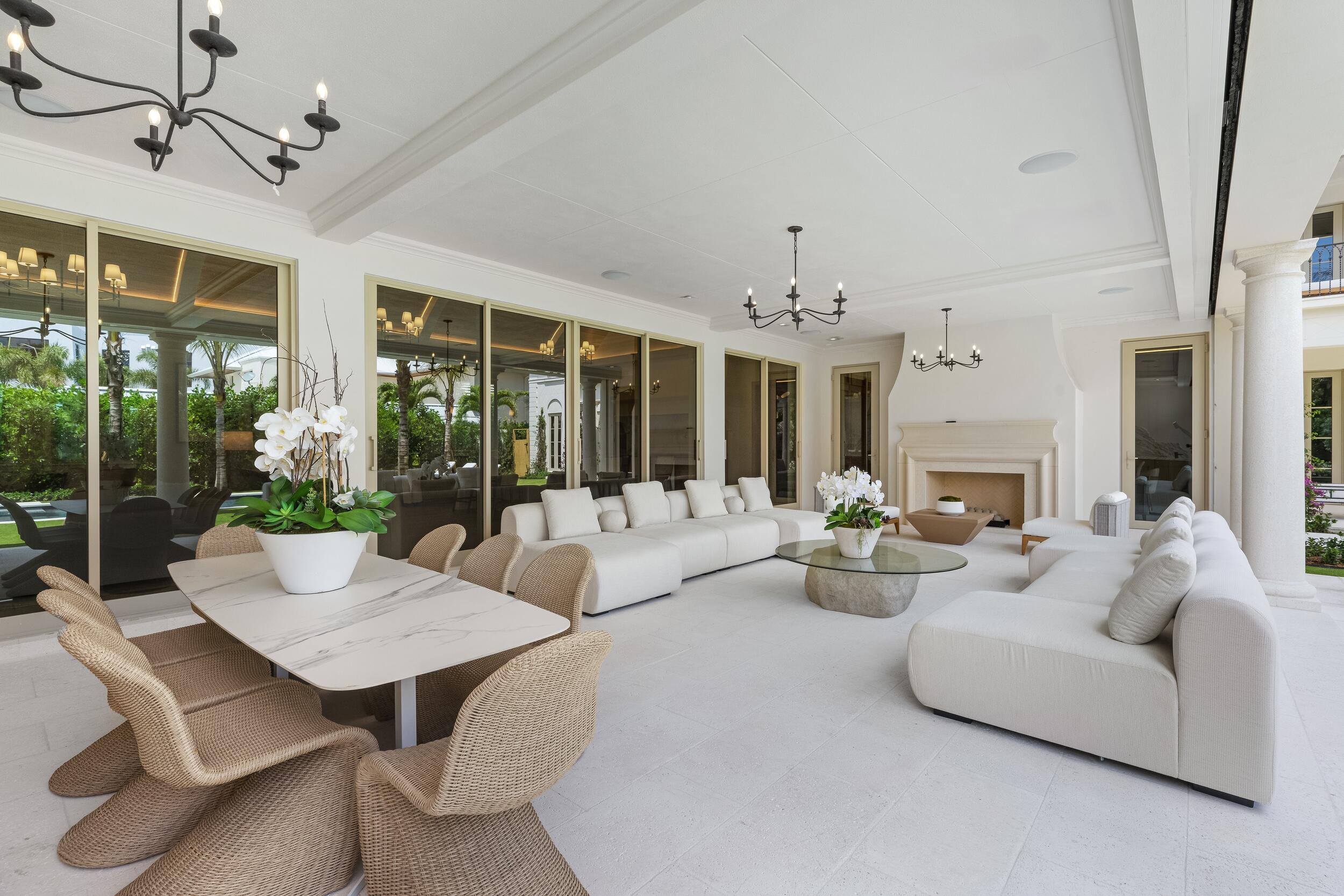 BEACH SHORES - Residential