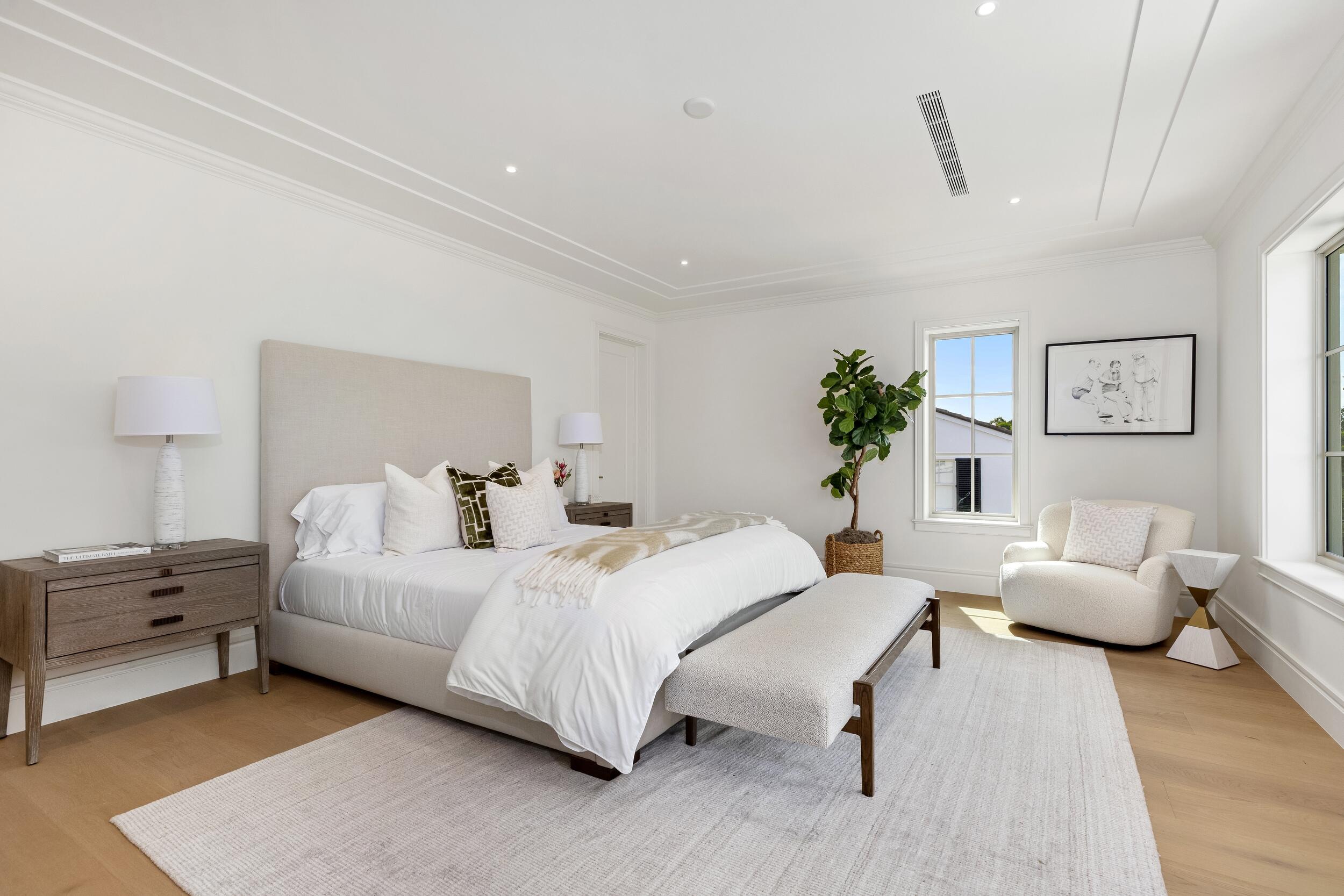 BEACH SHORES - Residential