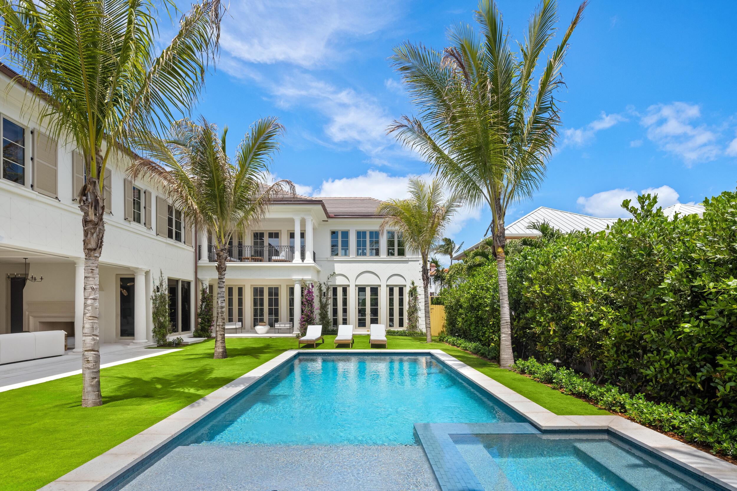 BEACH SHORES - Residential