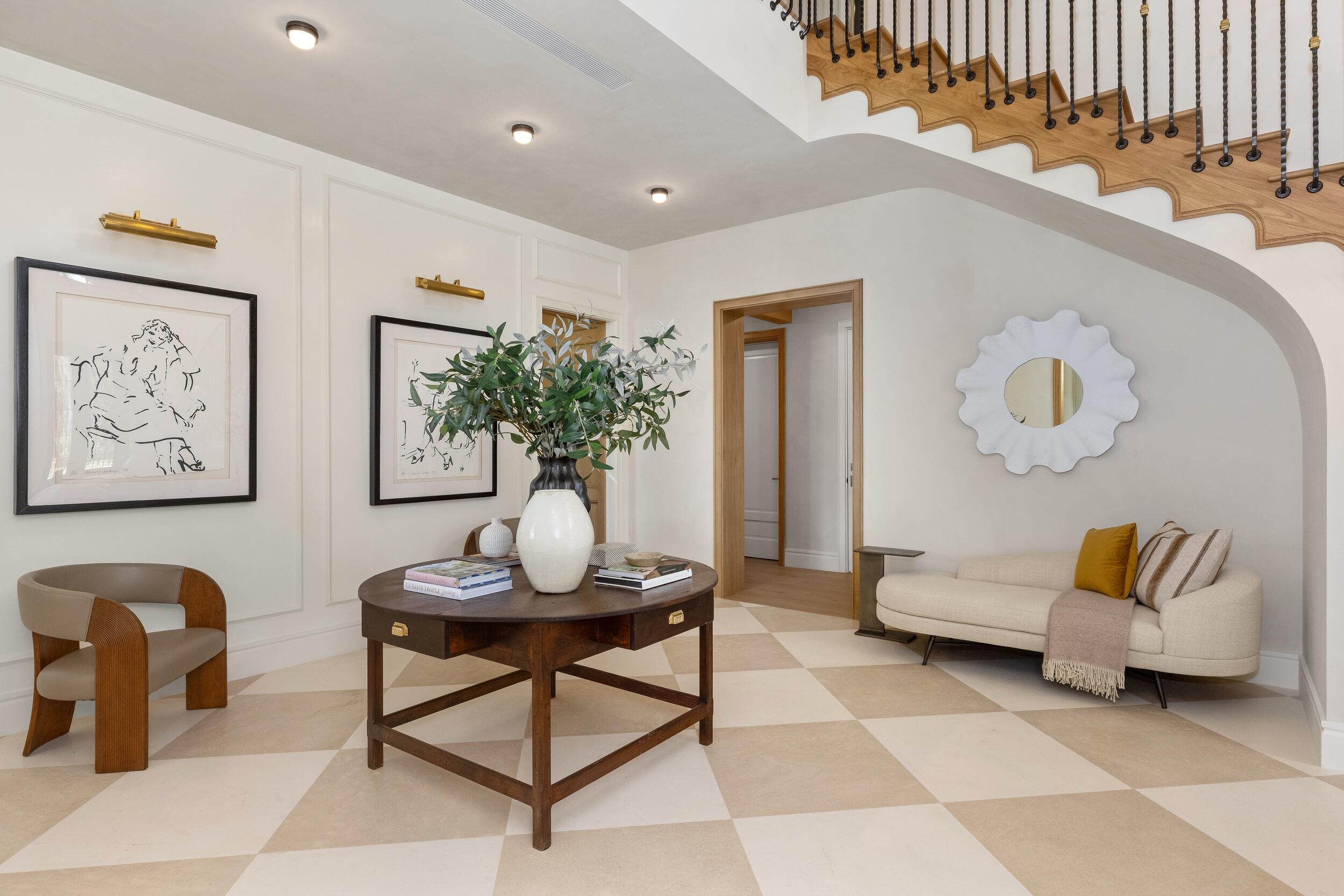 BEACH SHORES - Residential