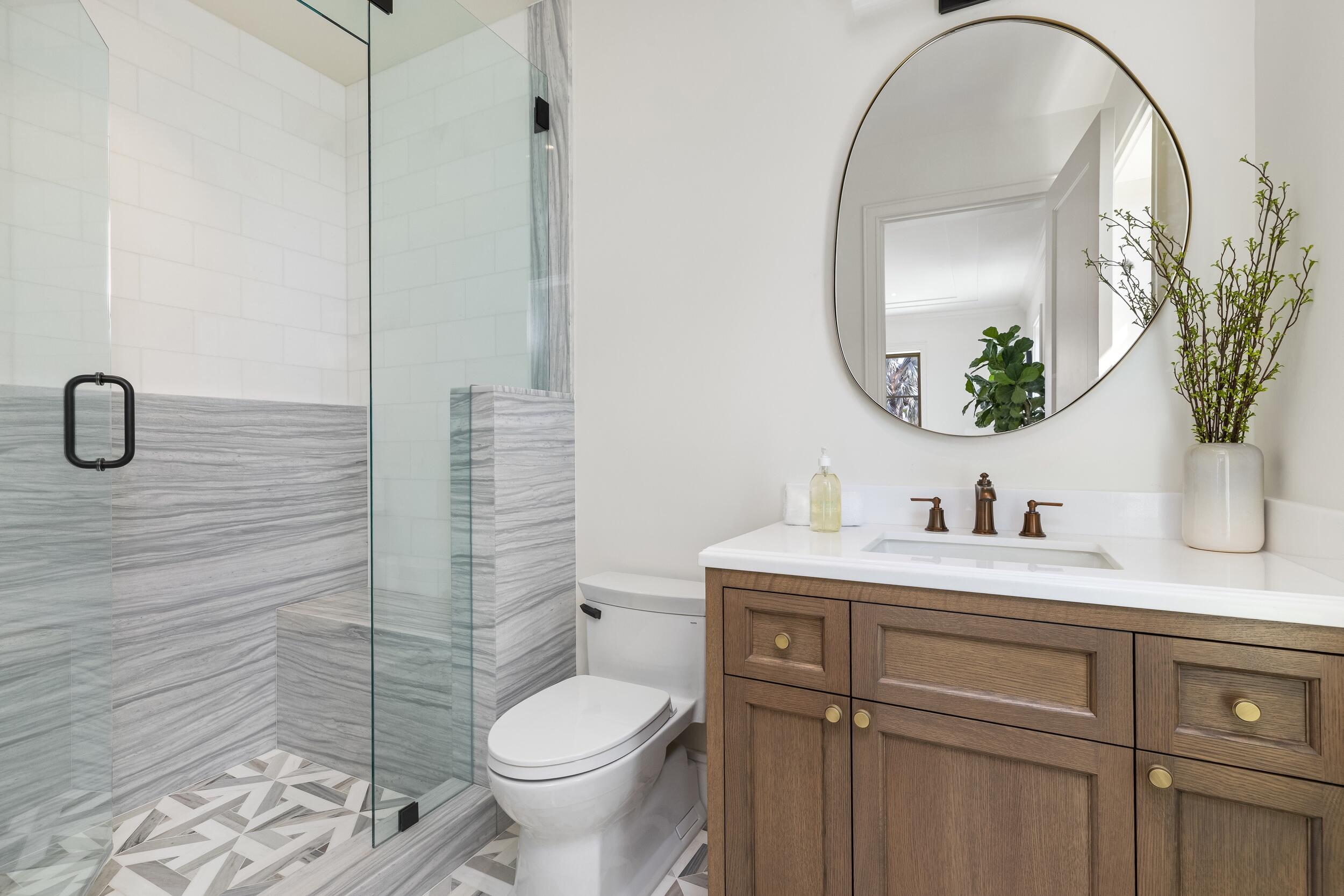 BEACH SHORES - Residential