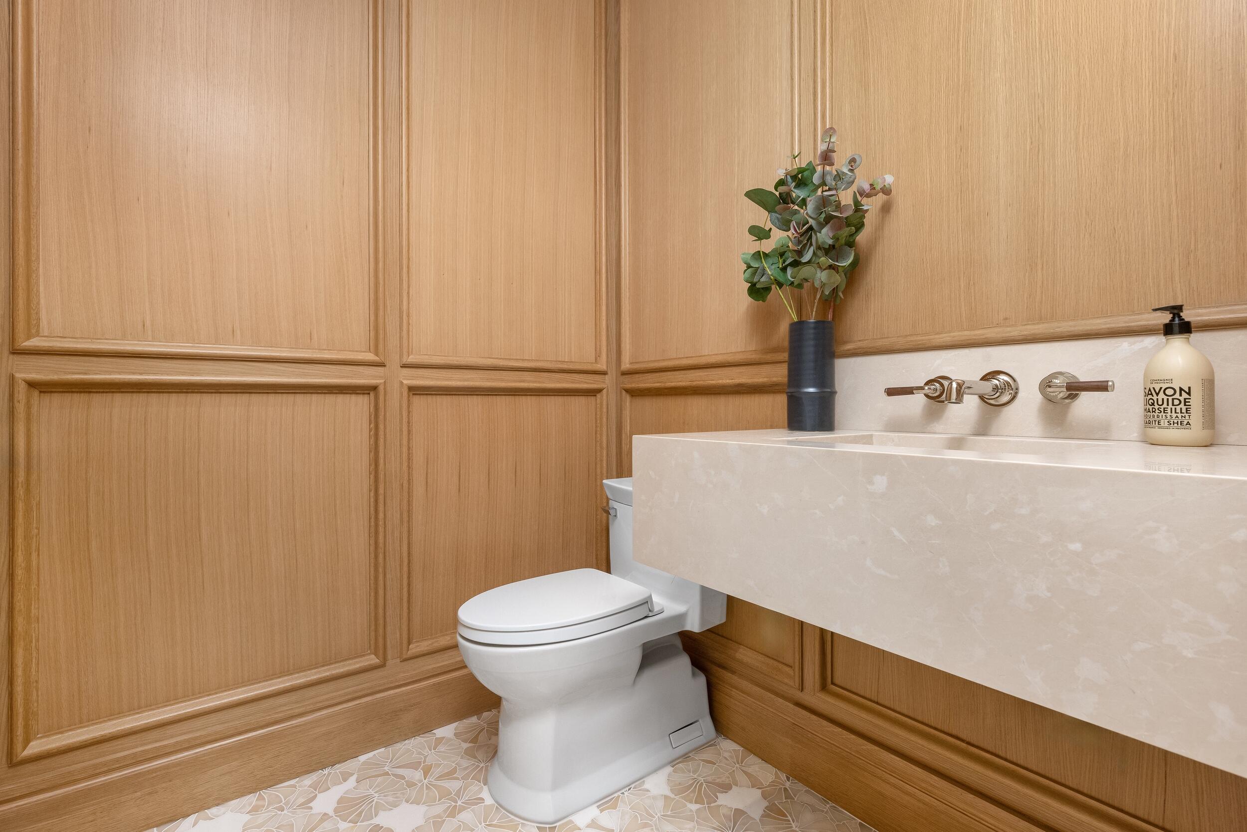 BEACH SHORES - Residential