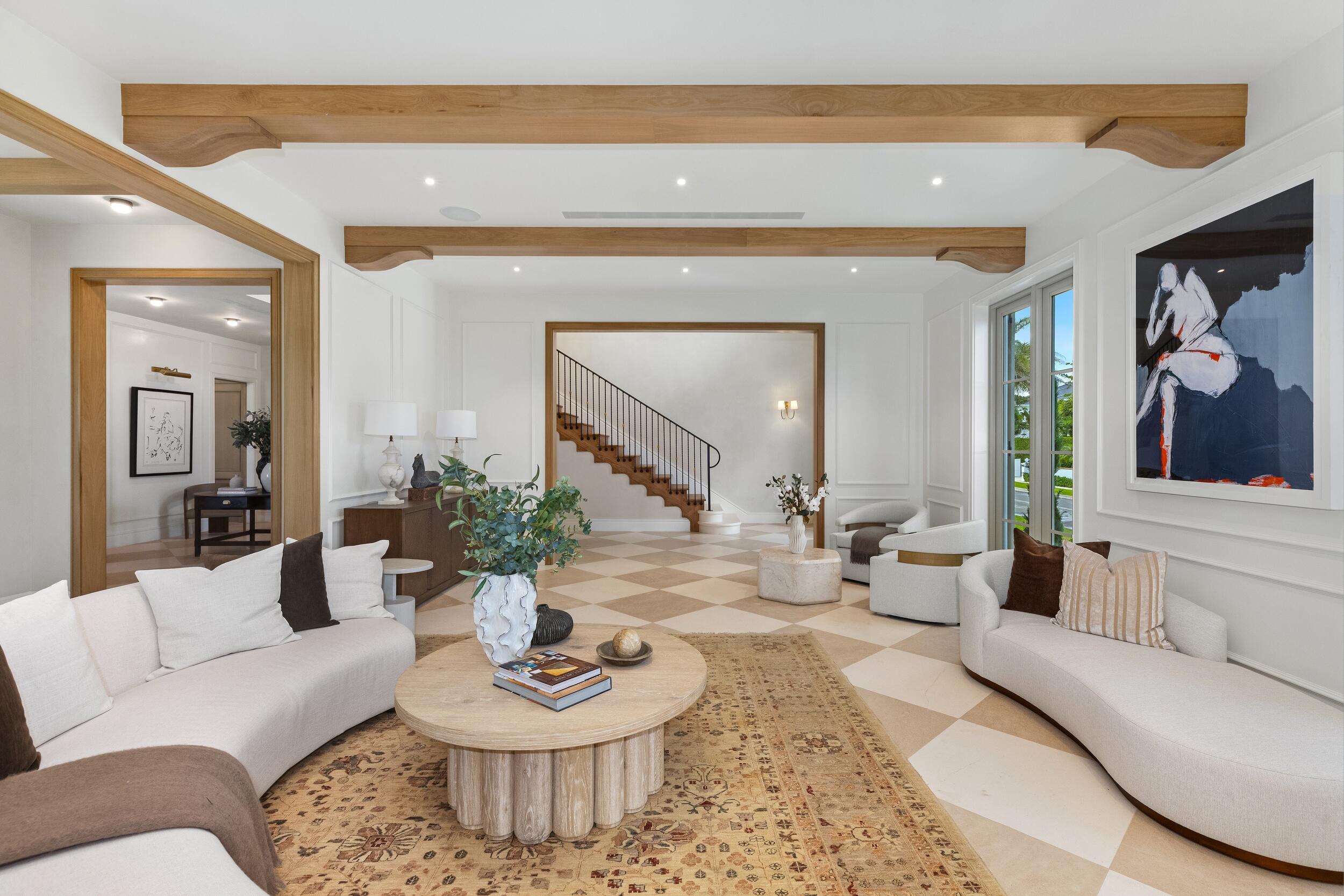 BEACH SHORES - Residential