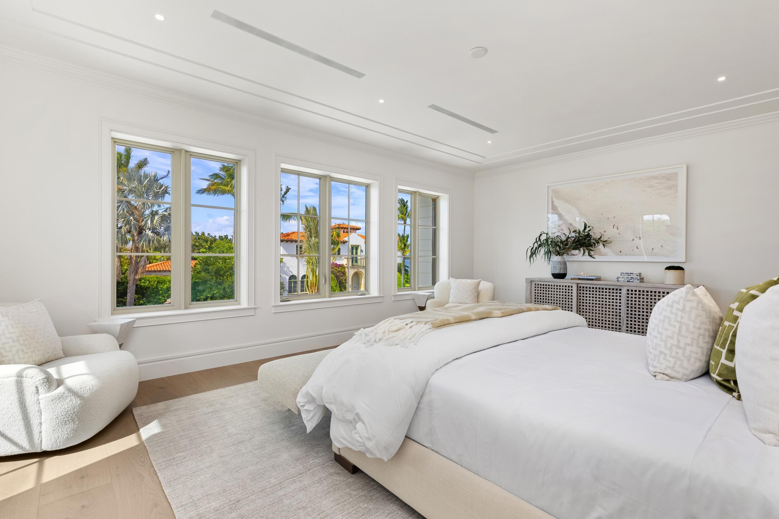 BEACH SHORES - Residential