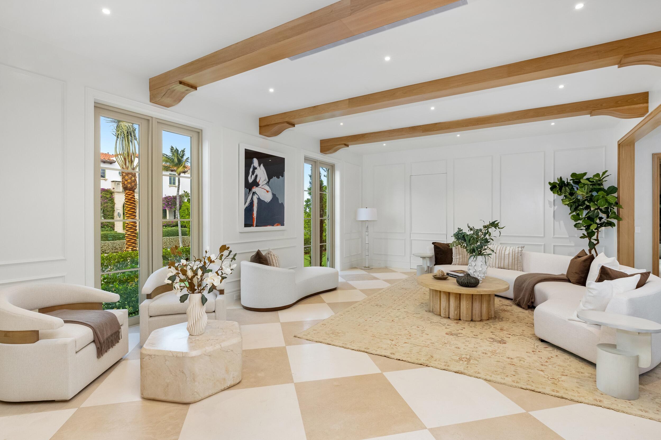 BEACH SHORES - Residential