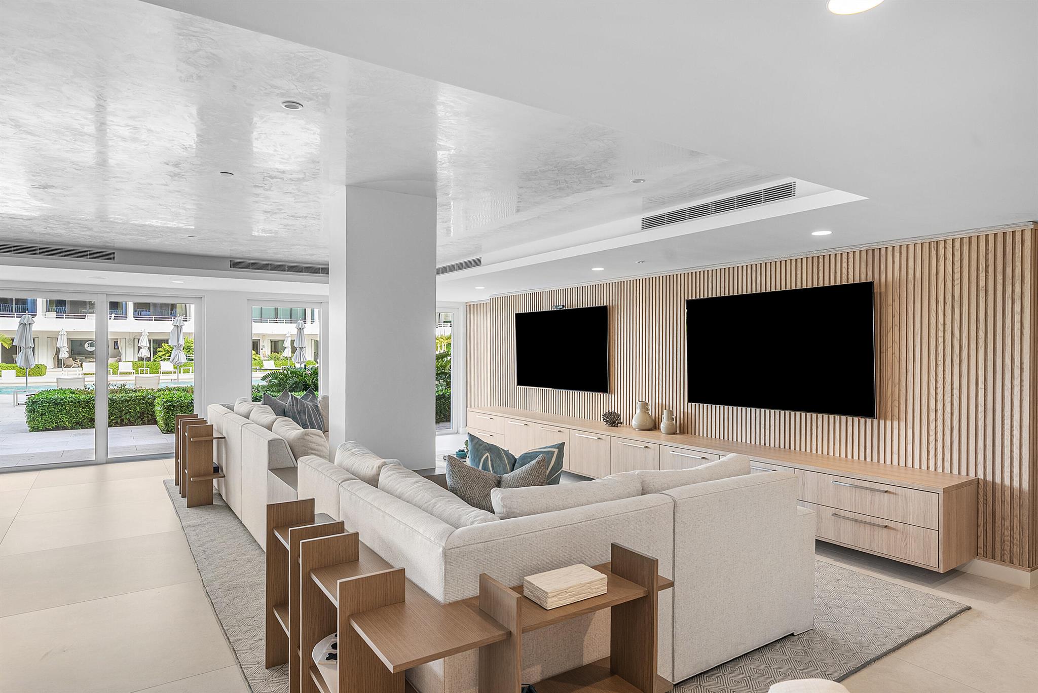 COVE CONDO - Residential