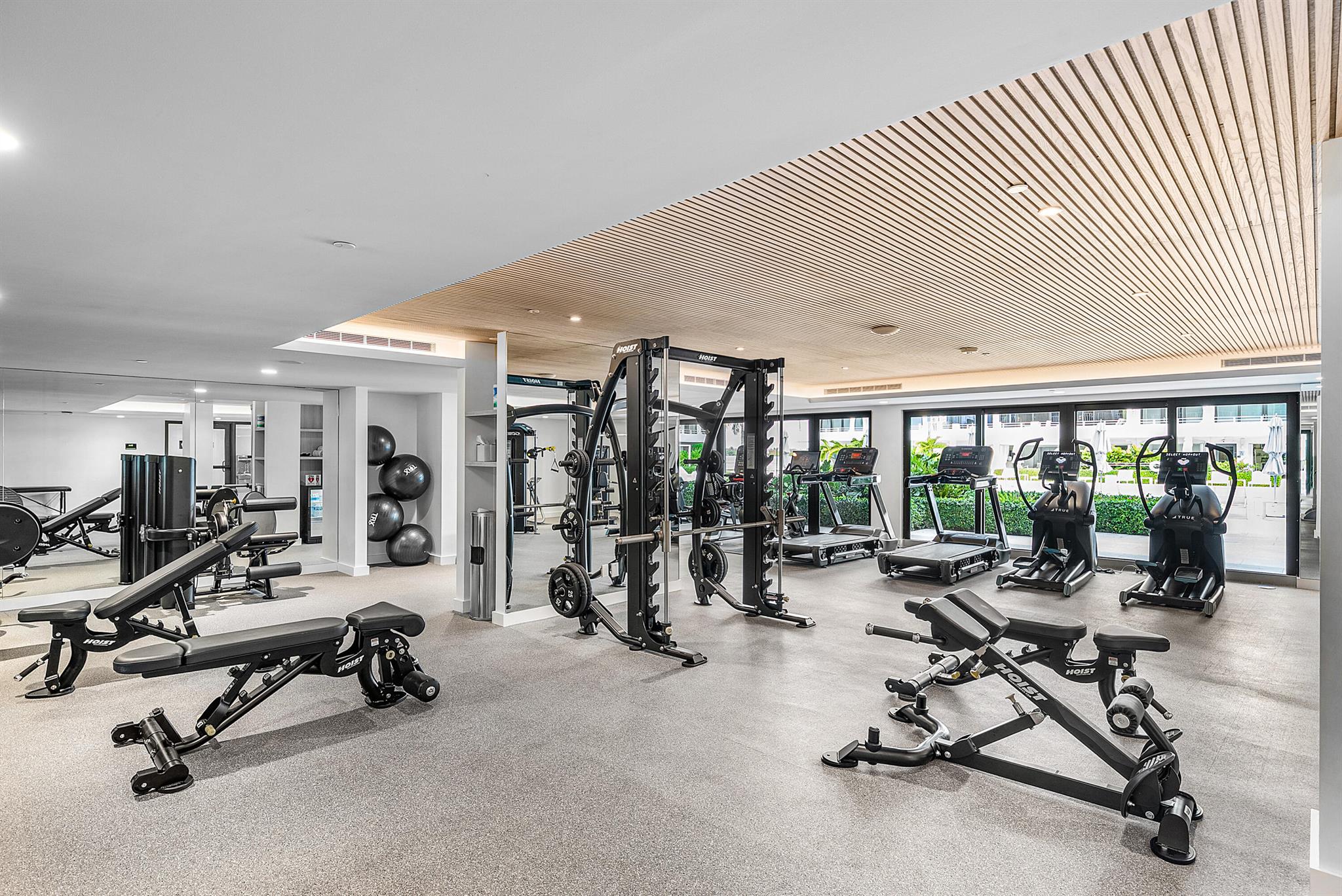 COVE CONDO - Residential