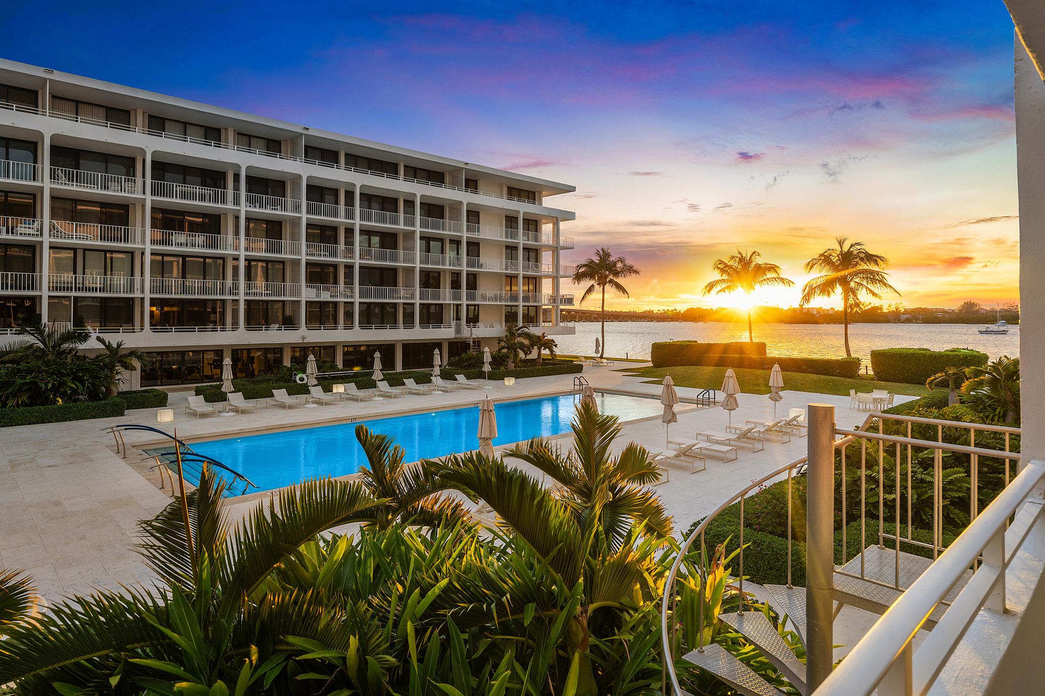 COVE CONDO - Residential