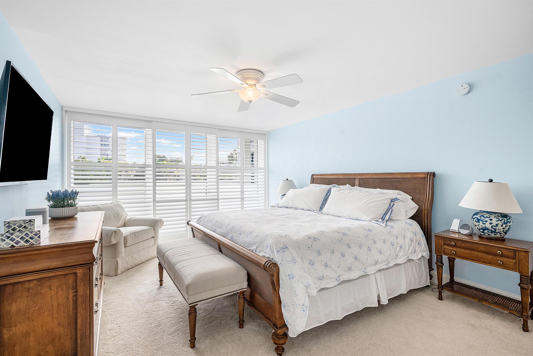 COVE CONDO - Residential