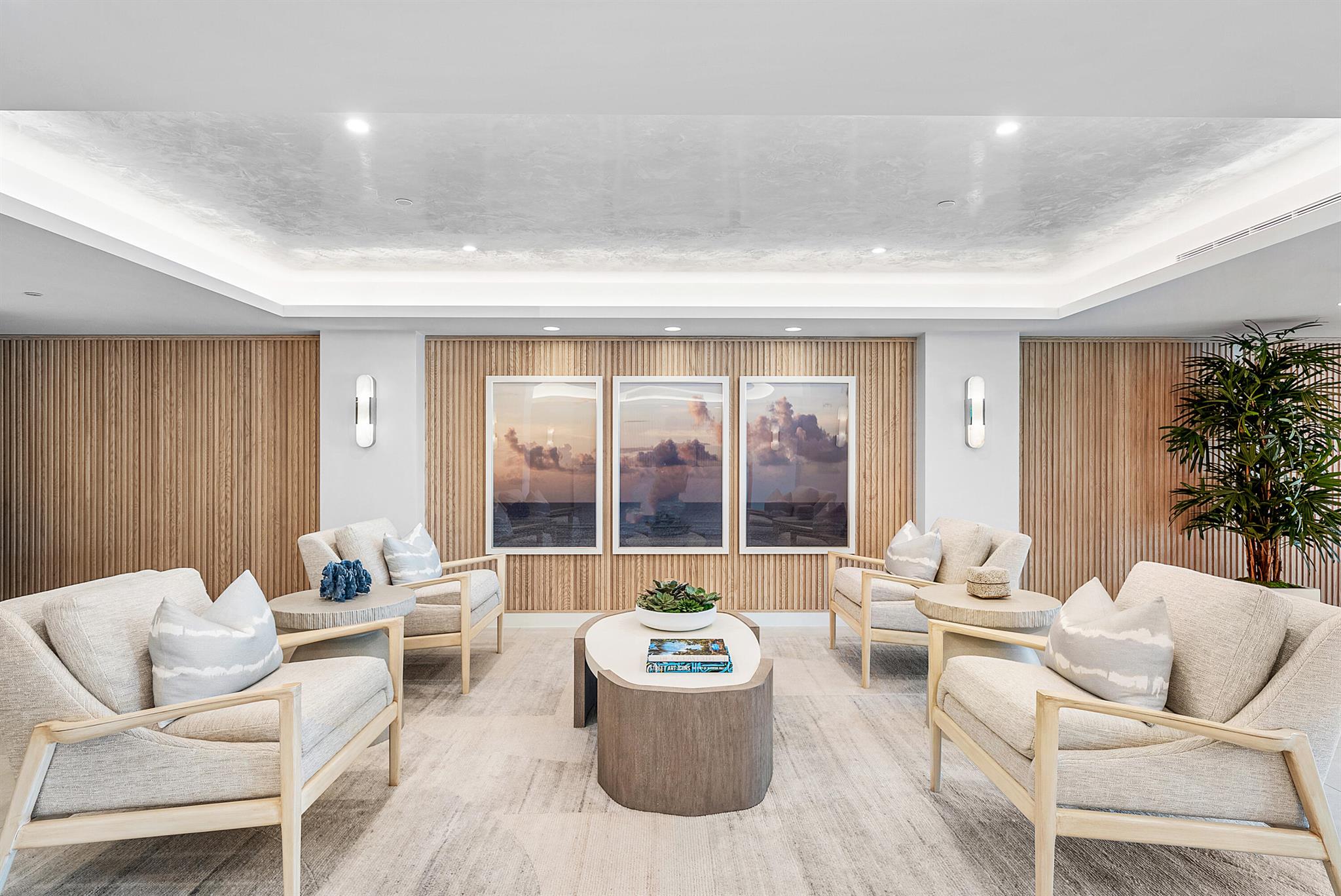 COVE CONDO - Residential