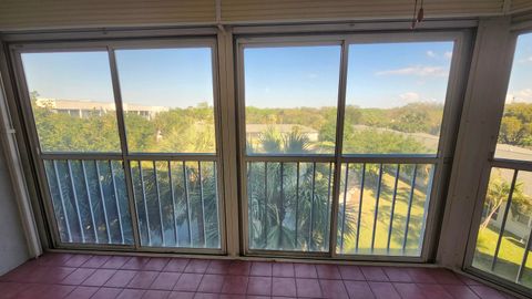 Tiny photo for 3146 Via Poinciana Dr #414, Lake Worth, FL 33467 (MLS # B26005258)
