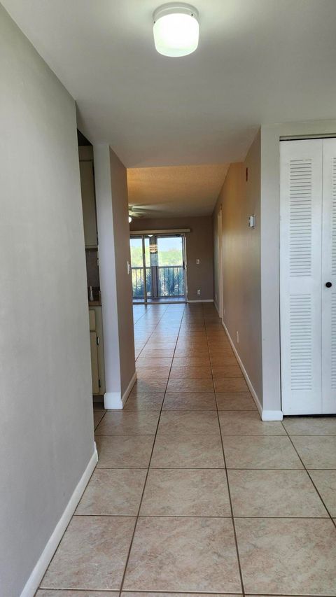 Tiny photo for 3146 Via Poinciana Dr #414, Lake Worth, FL 33467 (MLS # B26005258)