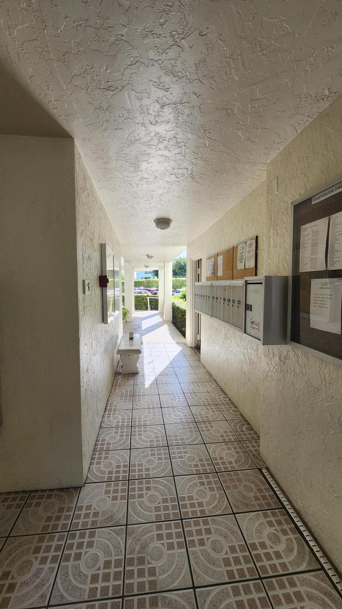 FOUNTAINVIEW AT SPRING LKS CONDO - Residential