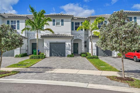 Tiny photo for 4614 NW 120th Way #4614, Coral Springs, FL 33076 (MLS # F10496637)