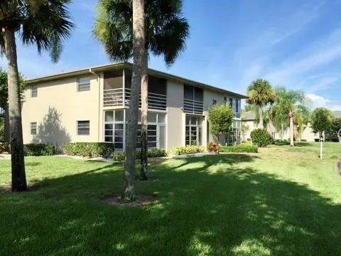 Spacious and inviting 2nd-floor end unit in Vista Saint Lucie, a beautifully maintained 55+ community. This 1 bed, 1.5 bath condo offers a full kitchen, dining area, living room, enclosed porch, and in-unit laundry with washer/dryer. HOA includes cable, internet, water, lawn & building care. Enjoy resort-style amenities: clubhouse with activities, sparkling pool, tennis, shuffleboard, library, and manicured grounds. Motivated seller!
Ideal for seasonal living or as a rental!