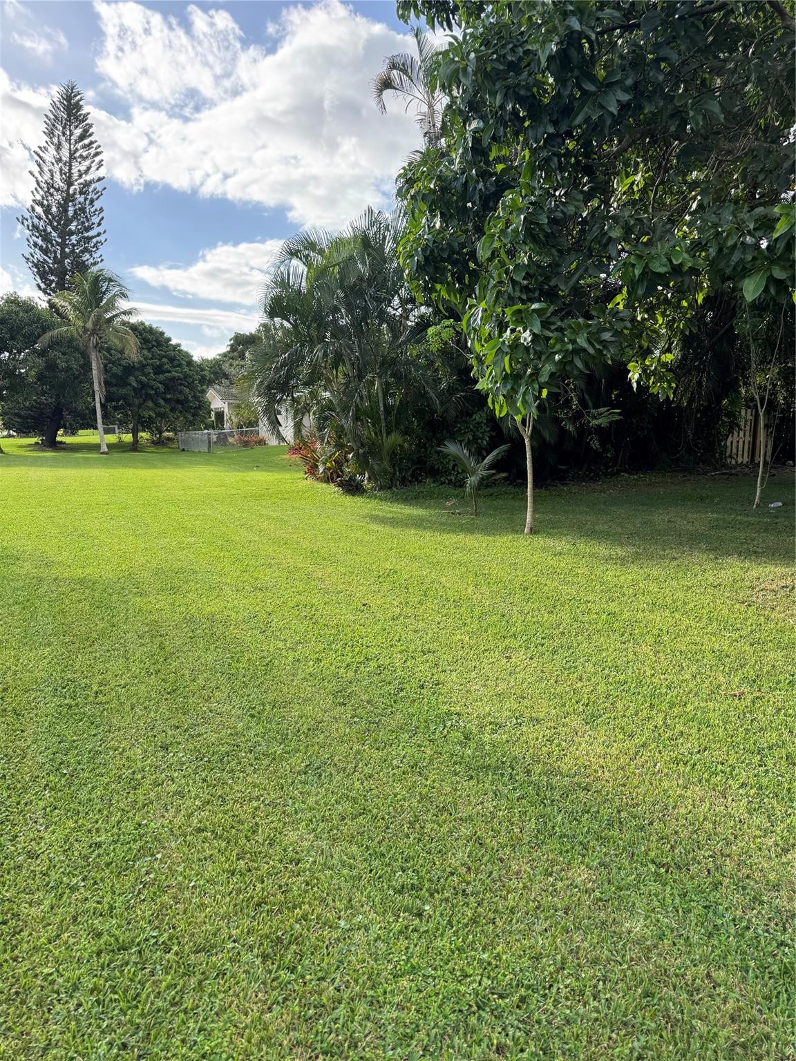 PLANTATION GOLF ESTATES - Residential