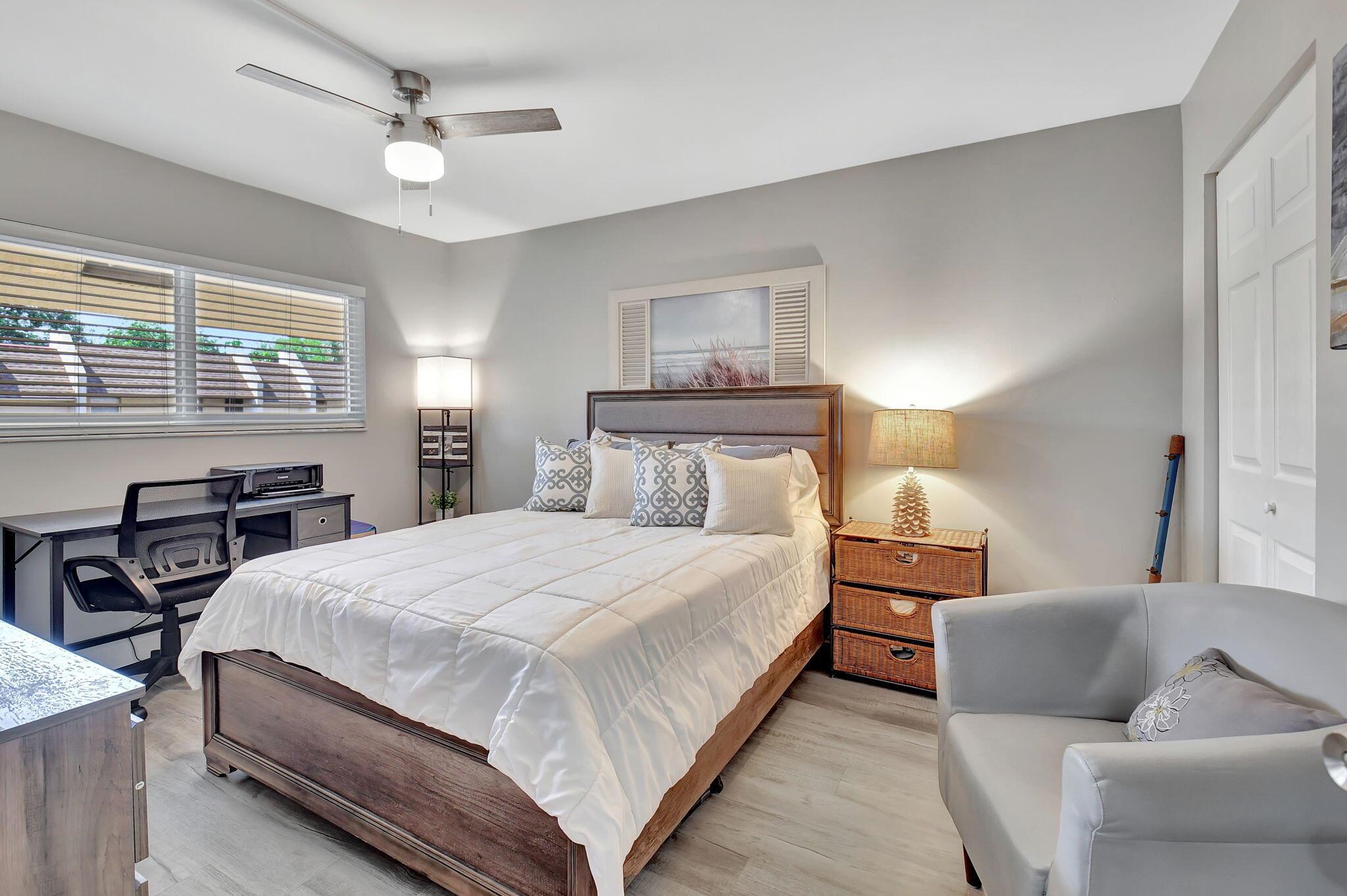 SABAL PINE EAST - Residential