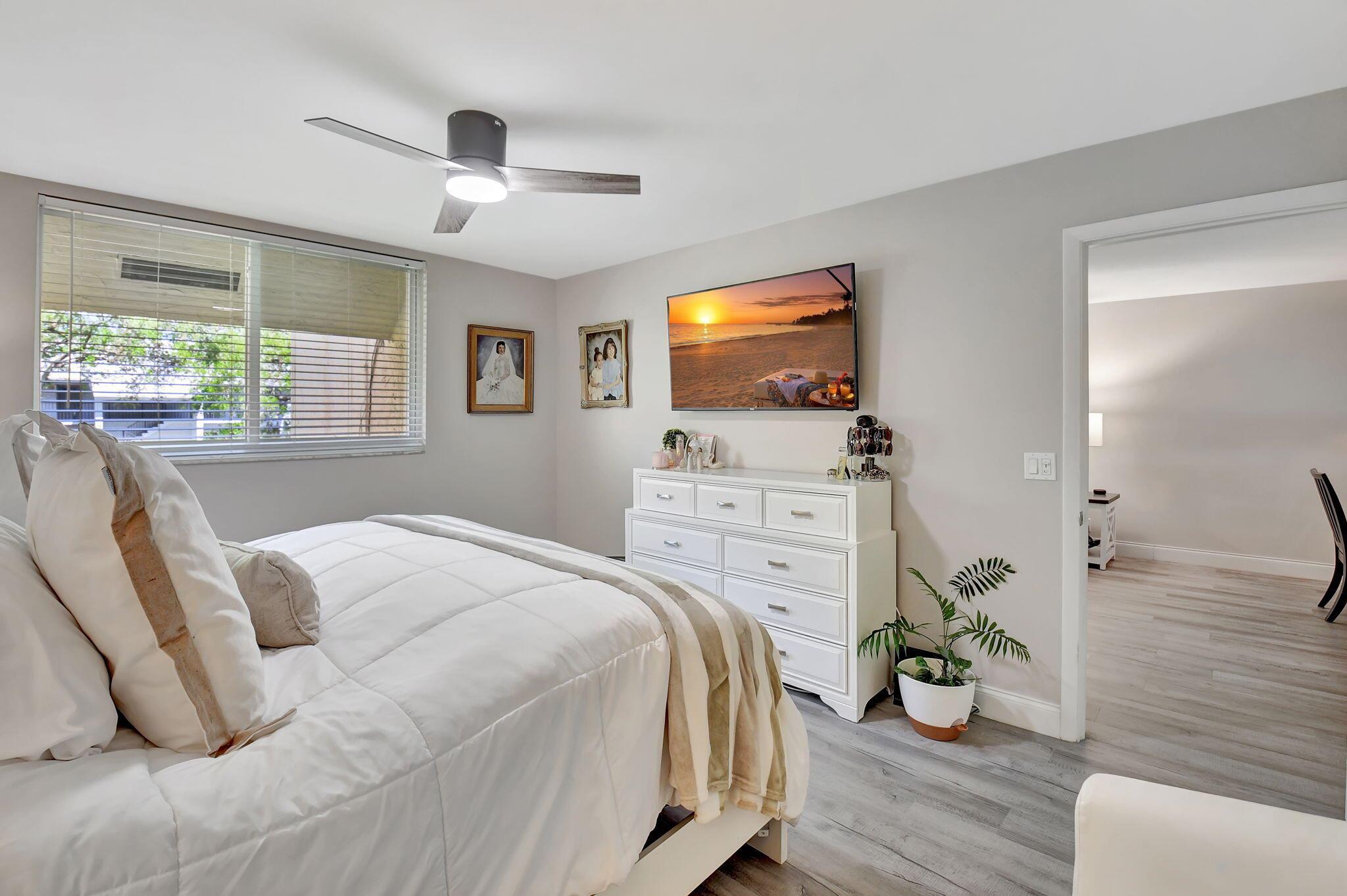 SABAL PINE EAST - Residential