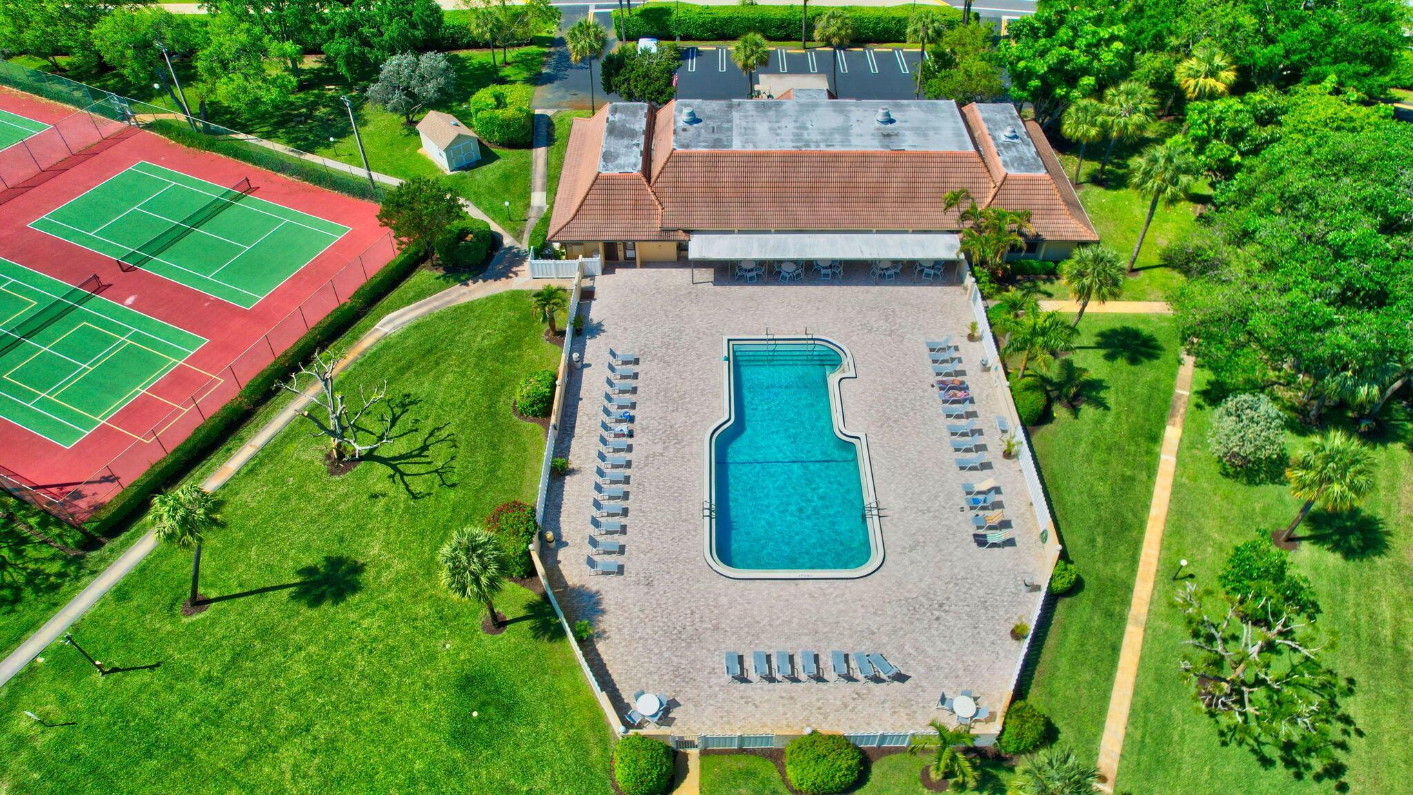 SABAL PINE EAST - Residential