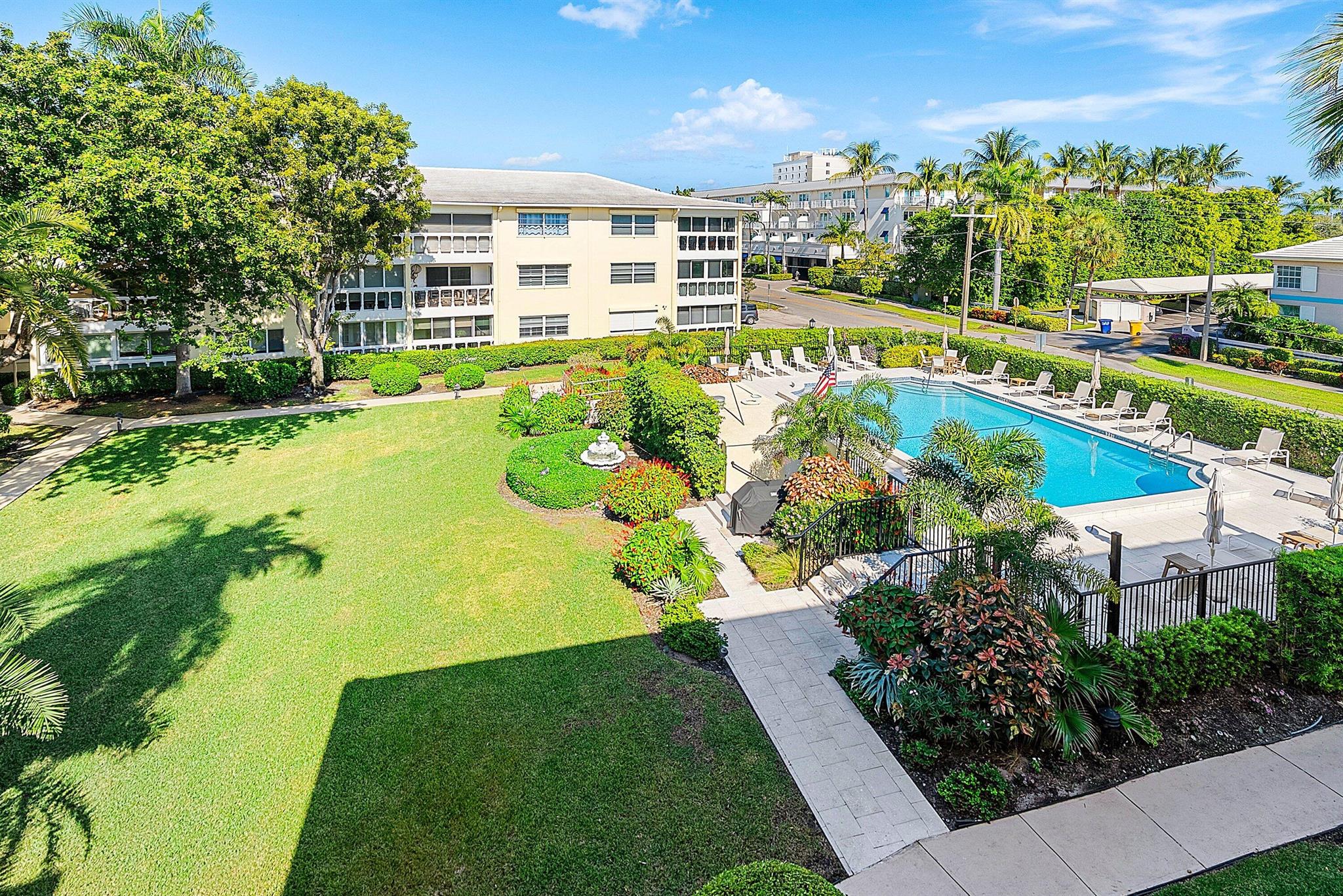 MIRAMAR GARDEN APT CONDO - Residential