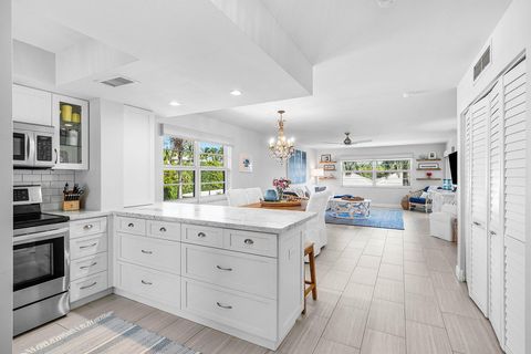 Photo of 80 Venetian Drive #304s, Delray Beach, FL 33483 (MLS # R11142478)