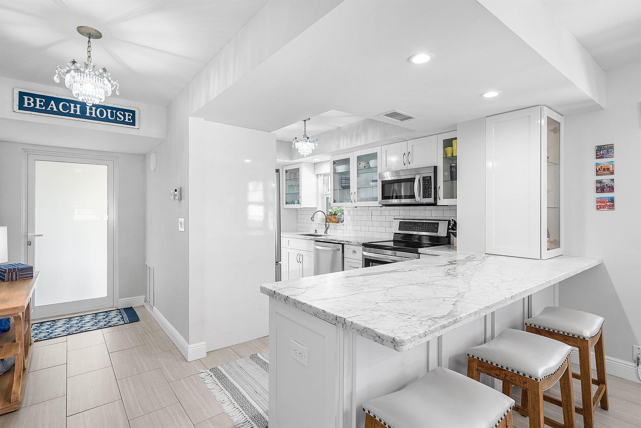 MIRAMAR GARDEN APT CONDO - Residential