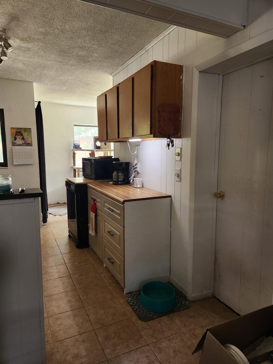 654 NW 45th St