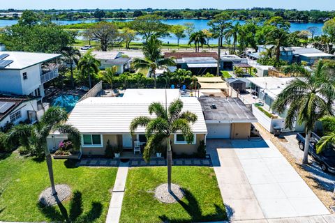 Tiny photo for 1603 Crest Drive, Lake Worth, FL 33461 (MLS # B26007118)