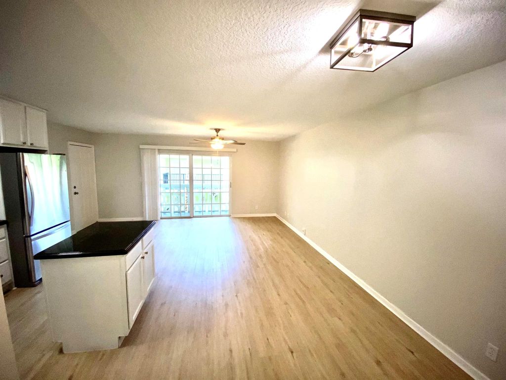 Photo of 102 N Lakeside Drive #7, Lake Worth Beach, FL 33460 (MLS # R11094613)