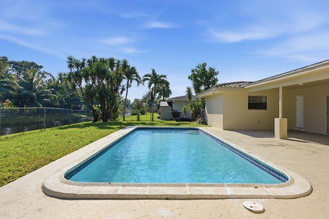 Tiny photo for 1430 NW 73rd Avenue NW, Plantation, FL 33313 (MLS # B26044125)