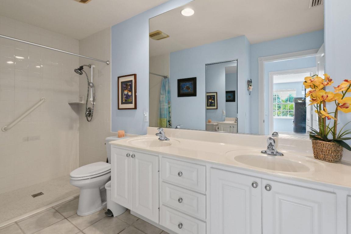 Double Tree - Residential