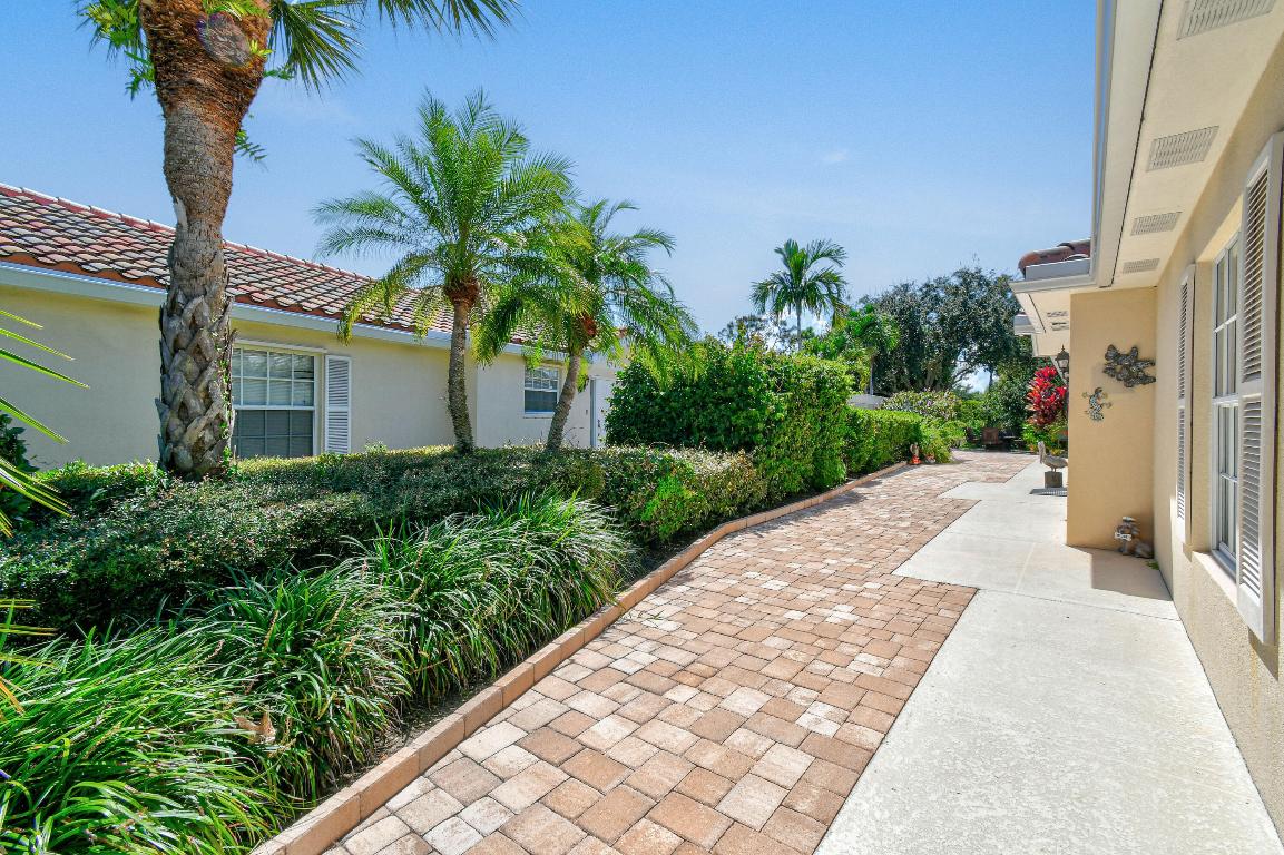 Double Tree - Residential