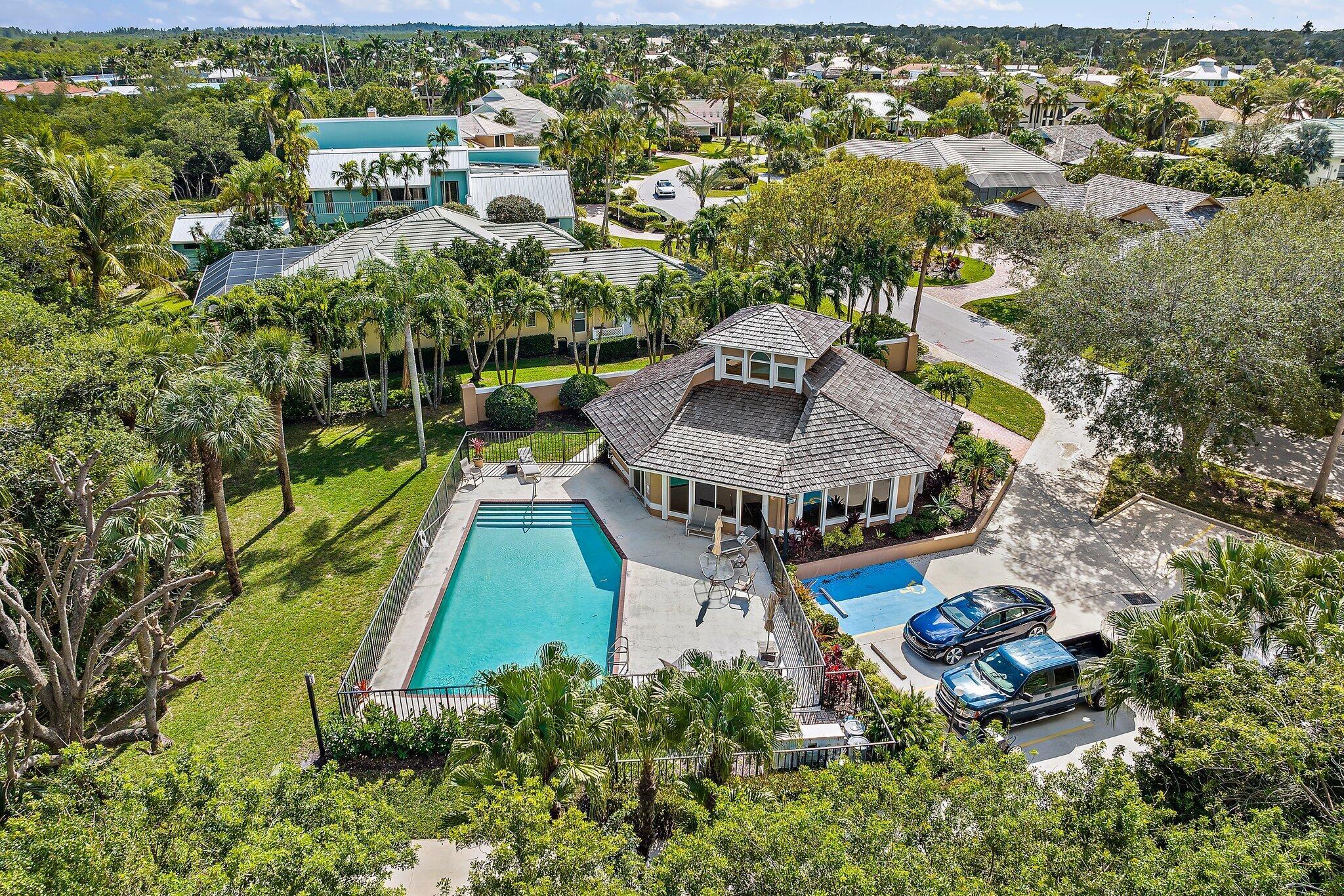 MARINA BAY - Residential