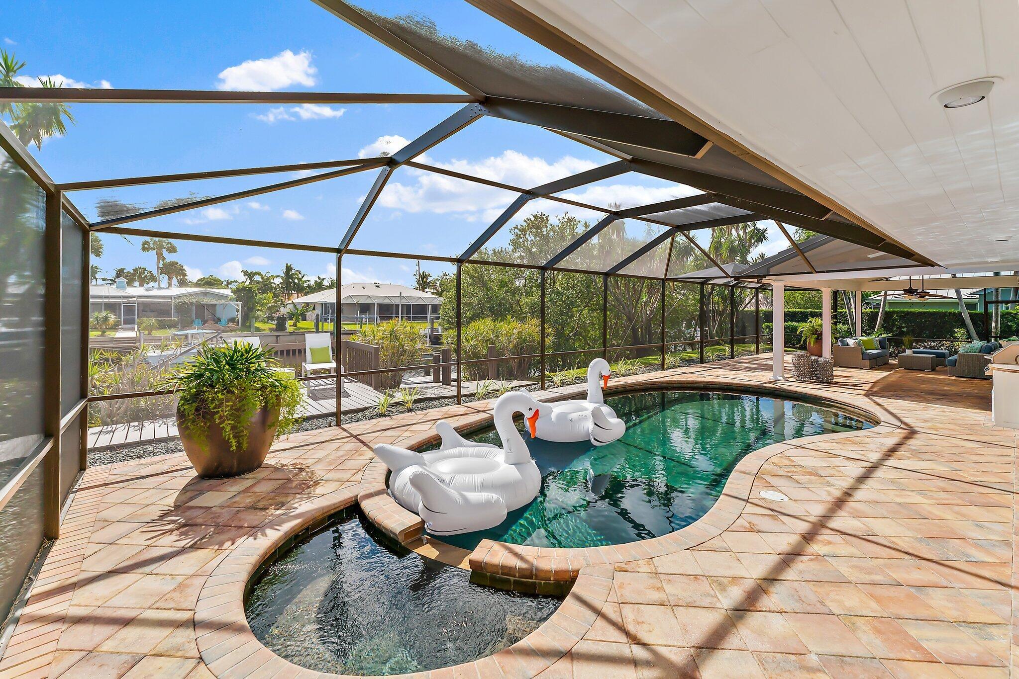 MARINA BAY - Residential