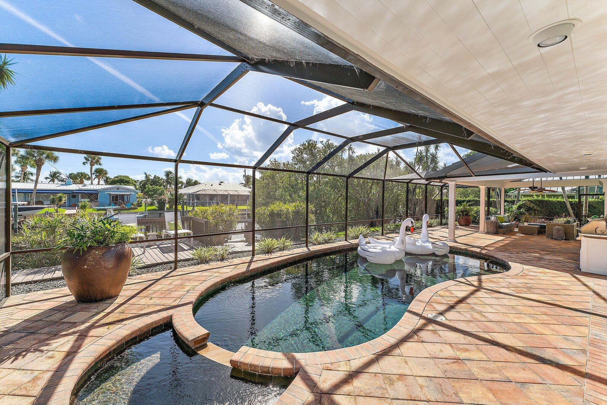 MARINA BAY - Residential