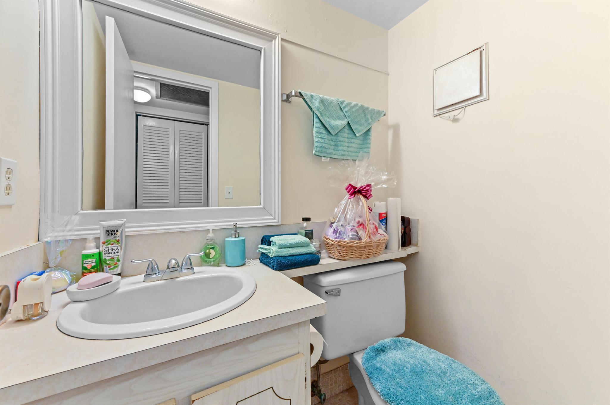 MANSFIELD AT CENTURY VILL - Residential