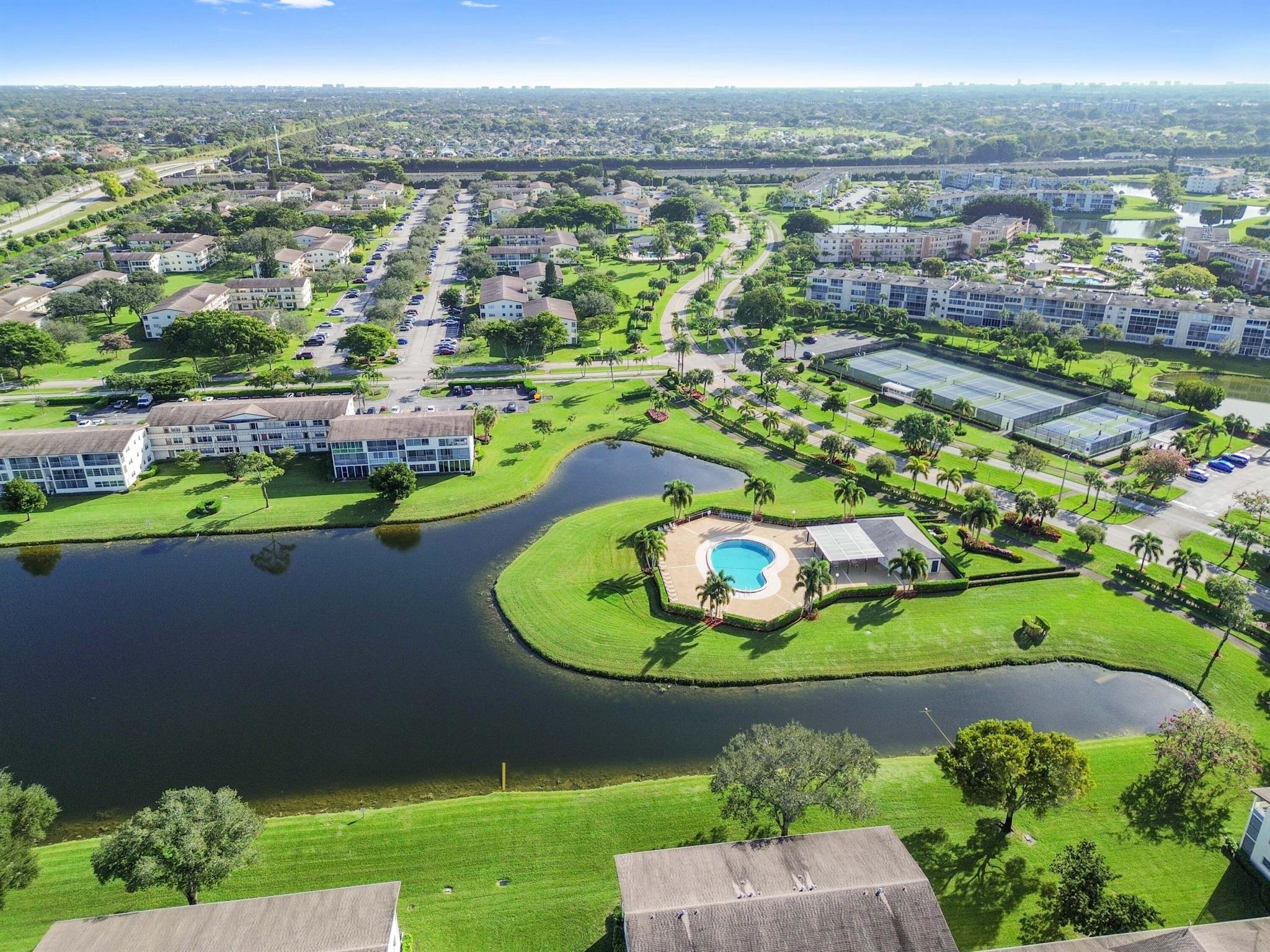 MANSFIELD AT CENTURY VILL - Residential