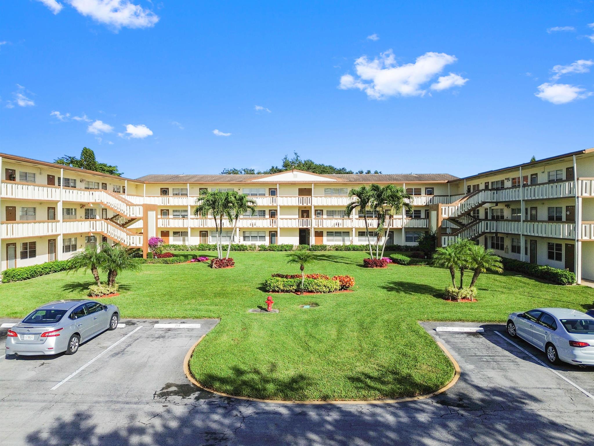 MANSFIELD AT CENTURY VILL - Residential