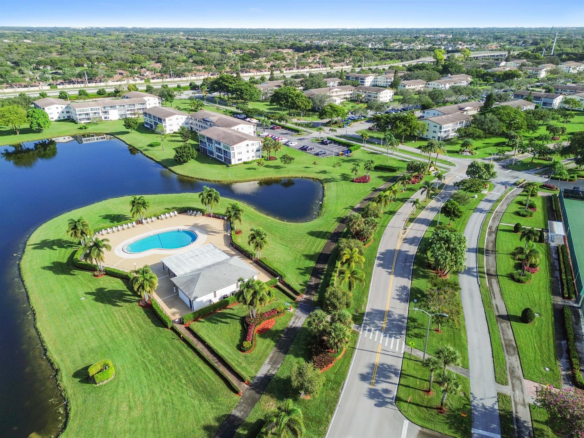 MANSFIELD AT CENTURY VILL - Residential