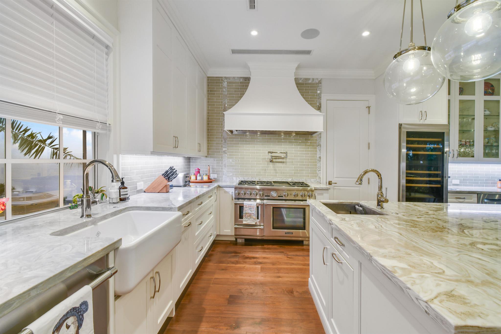 RUSSLYN EXTENSION - Residential