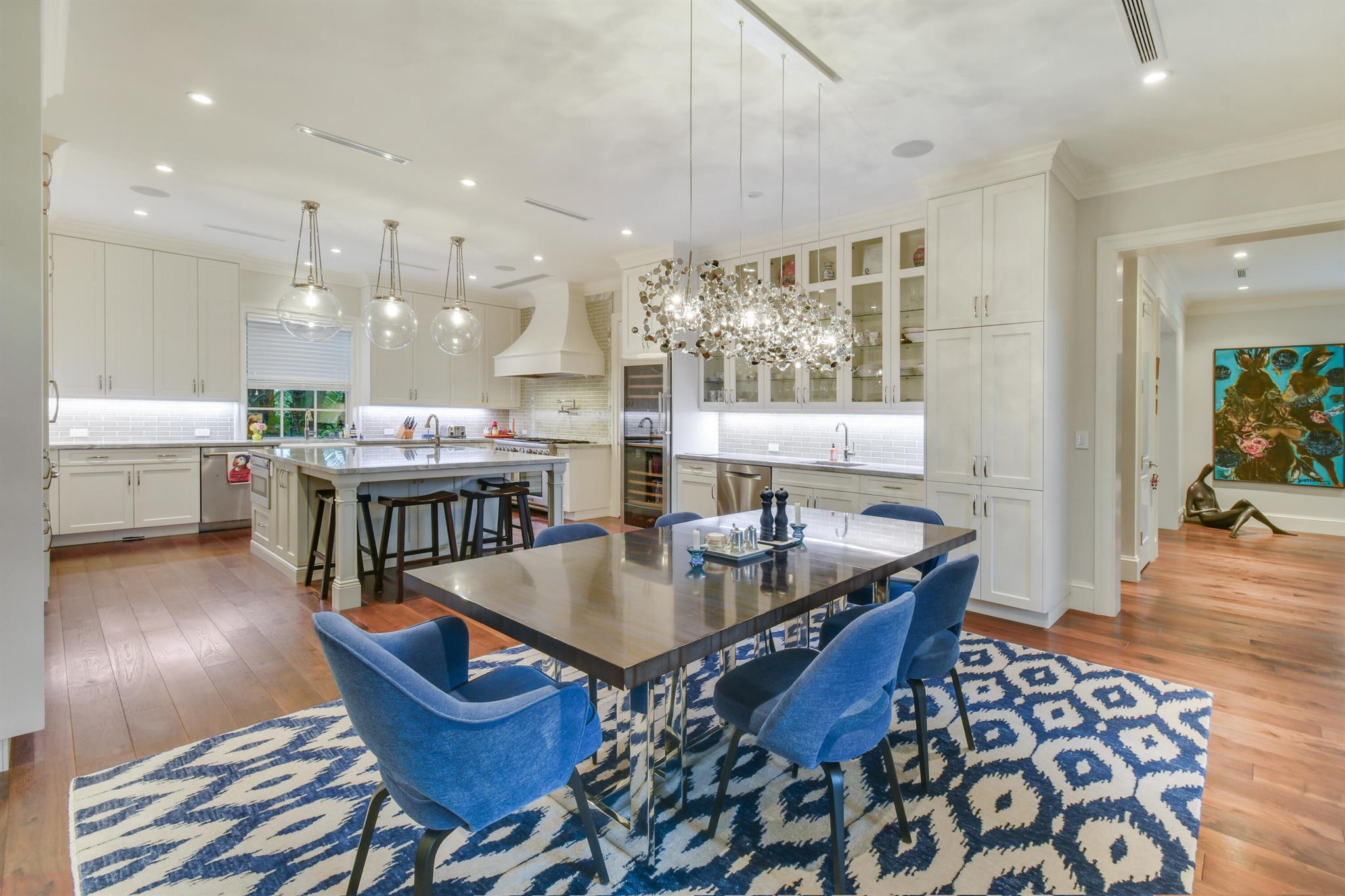 RUSSLYN EXTENSION - Residential