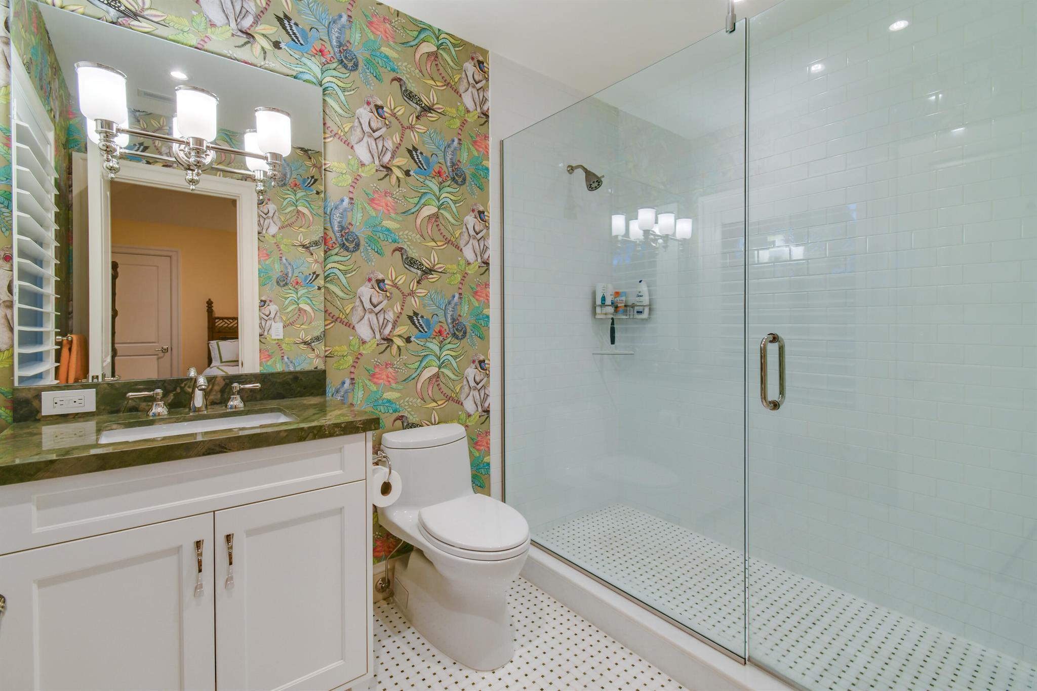 RUSSLYN EXTENSION - Residential