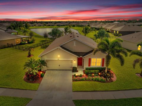 2785 Granville Manor SW Vero Beach FL 32968