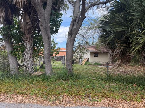 1625 Glen Road Glen Ridge FL 33406