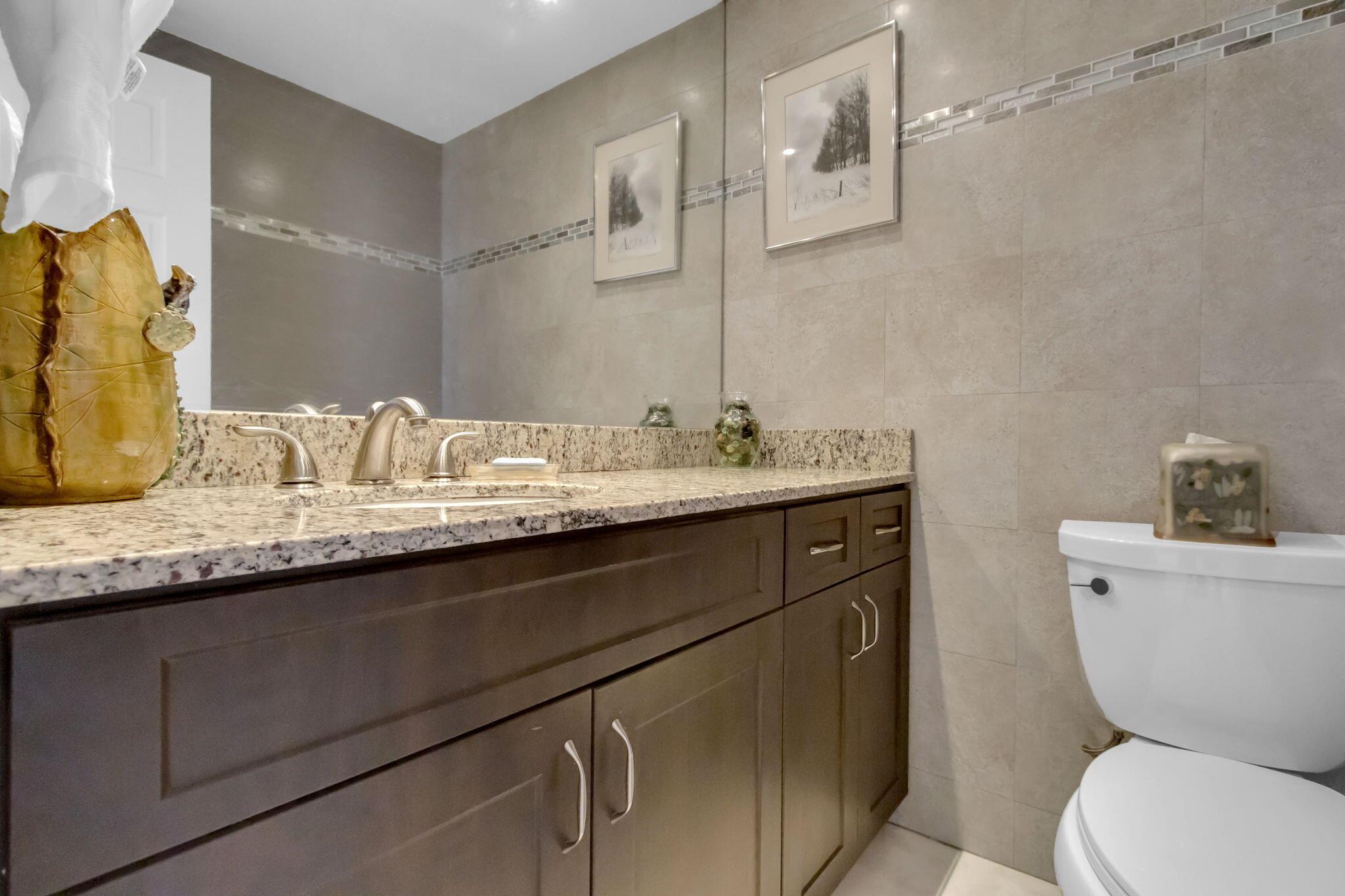 HEMISPHERES CONDO - Residential