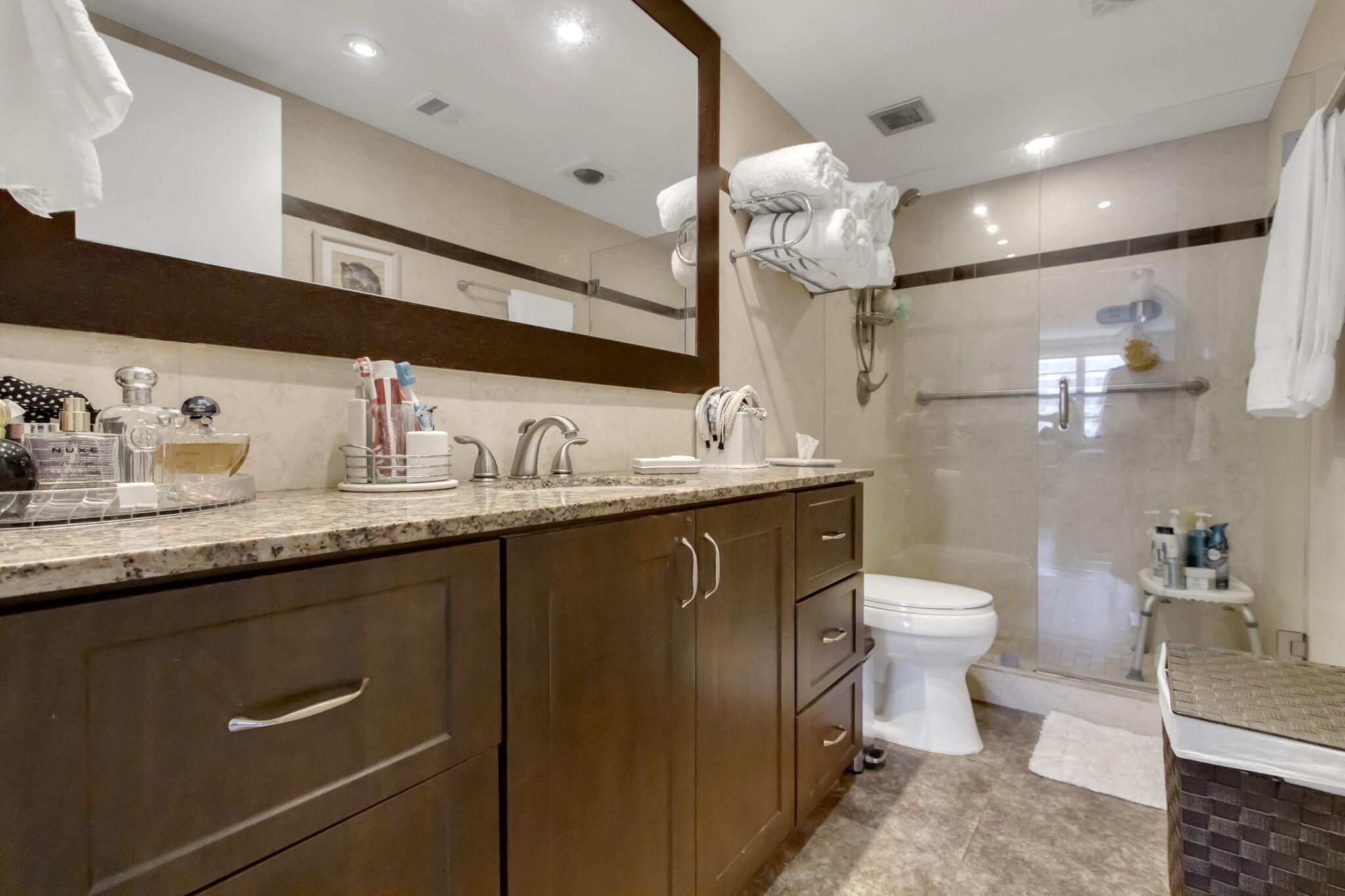 HEMISPHERES CONDO - Residential