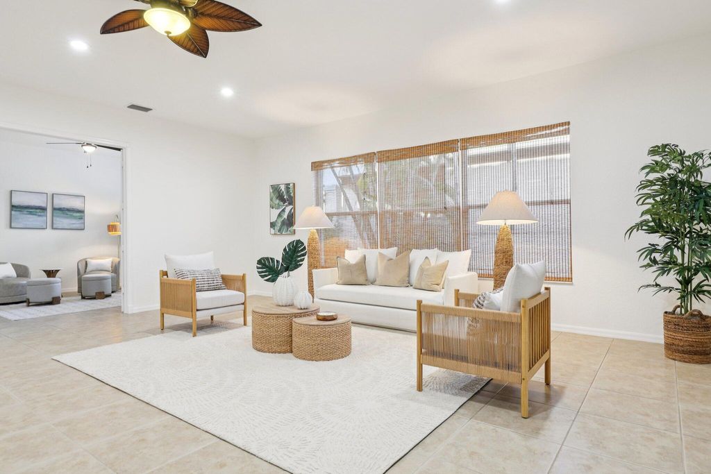 Photo of 173 Via Condado Way, Palm Beach Gardens, FL 33418 (MLS # R11166488)