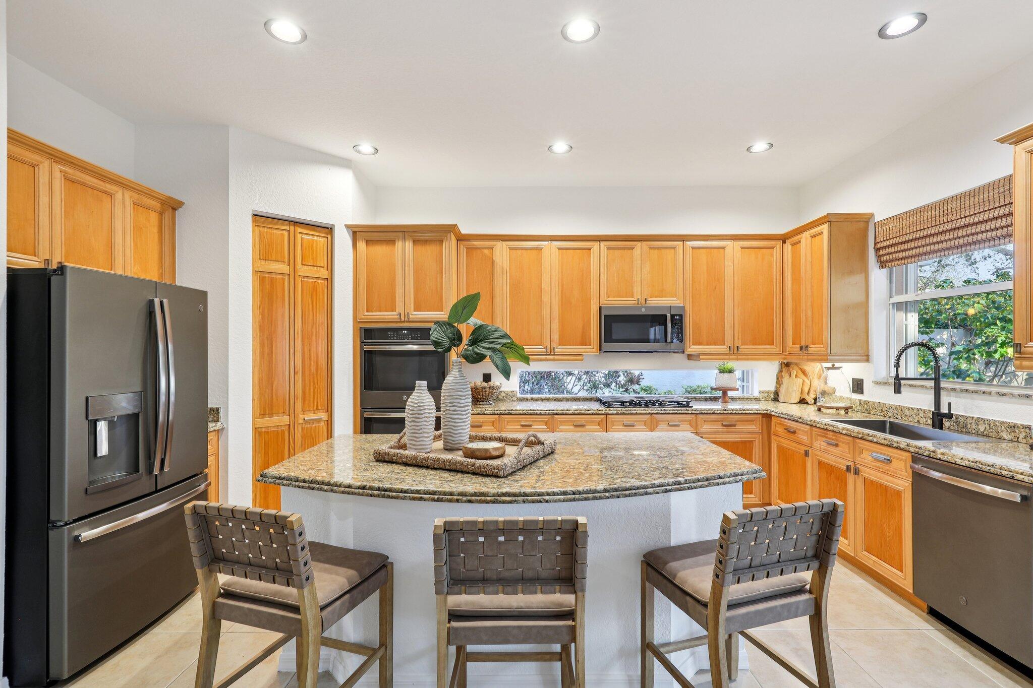 MIRABELLA AT MIRASOL B - Residential